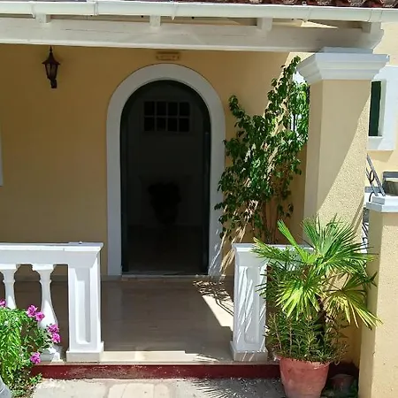 Lägenhetshotell Il Mirto Lefkimmi (Corfu)